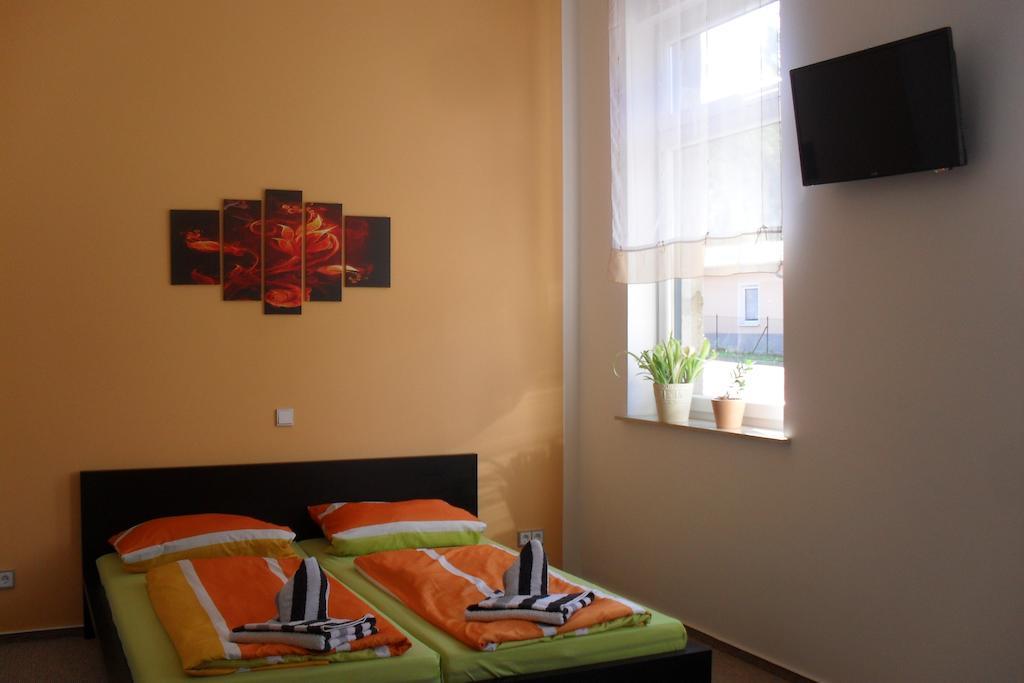 Pension Am Steinberg Muldenstein Chambre photo